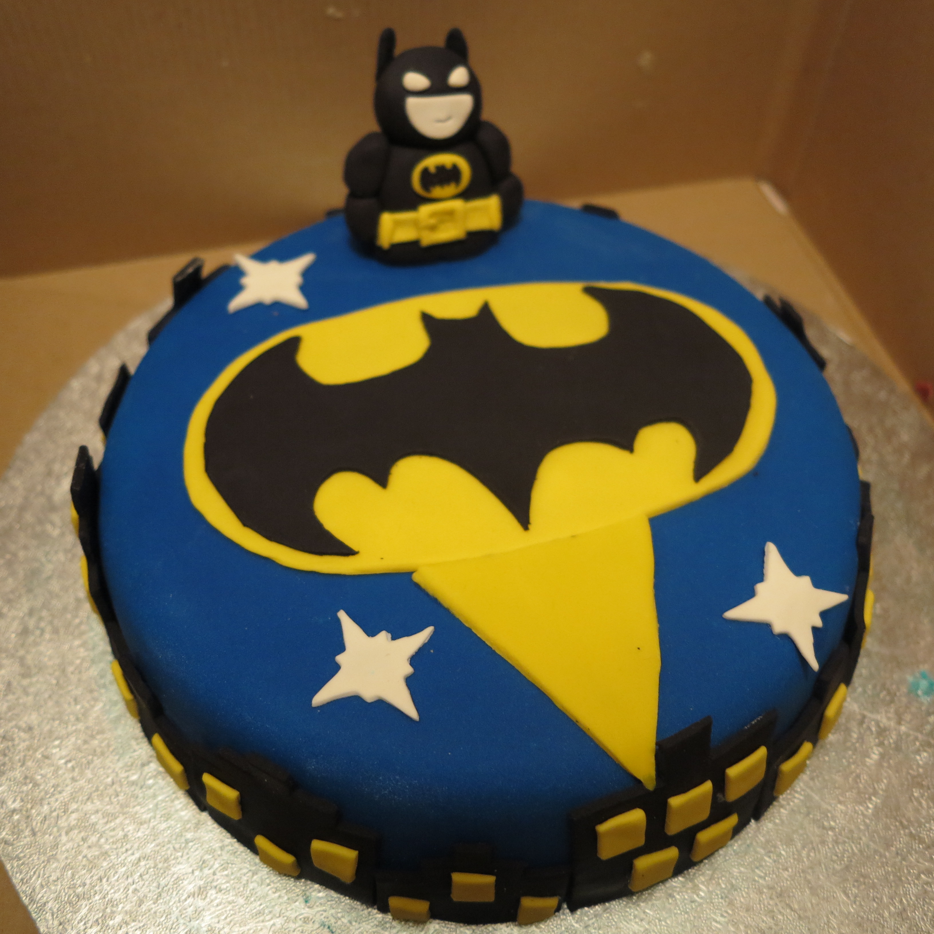  Batman  Cake The Baking Laboratory